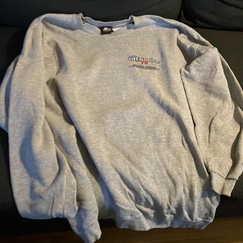 Vintage Mark McGuire commemorative sweatshirt 70 home runs size XL